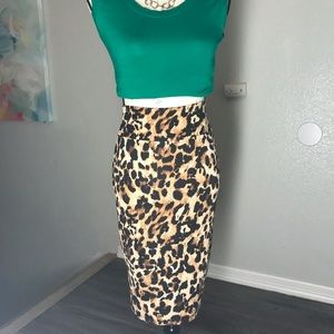 Summer Clear-Out Sale ⬇️ Thalia Pencil Skirt S